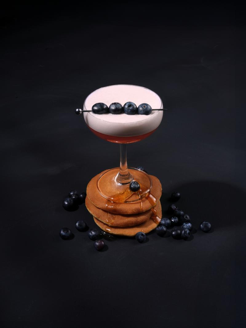 SCastillo_SixByNico_AmericanMM_Dish06096_cocktailsv2v2warmv4_lessSat.jpg